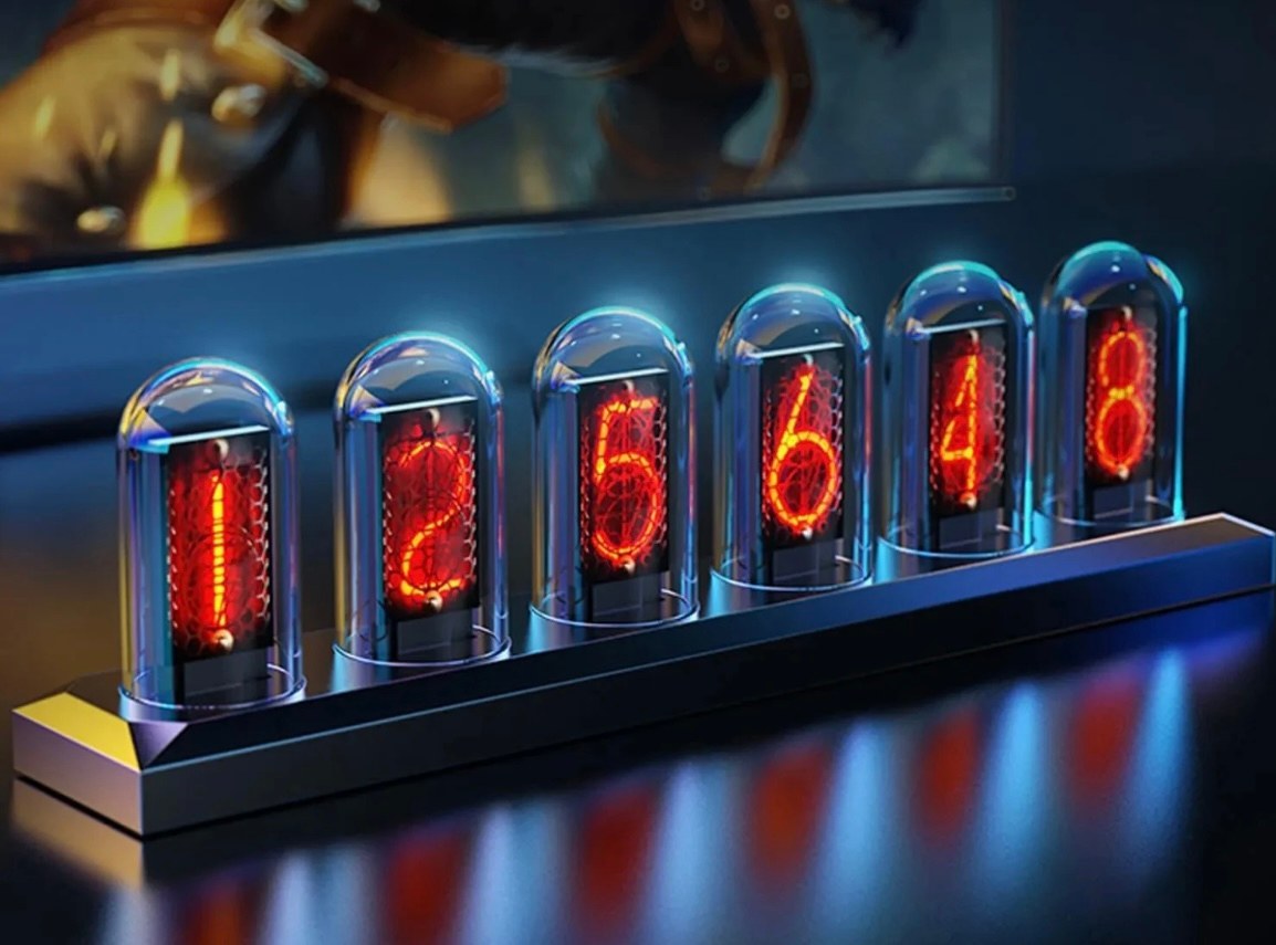 ساعت هوشمند رومیزی طرح کپسول شفاف ipstube